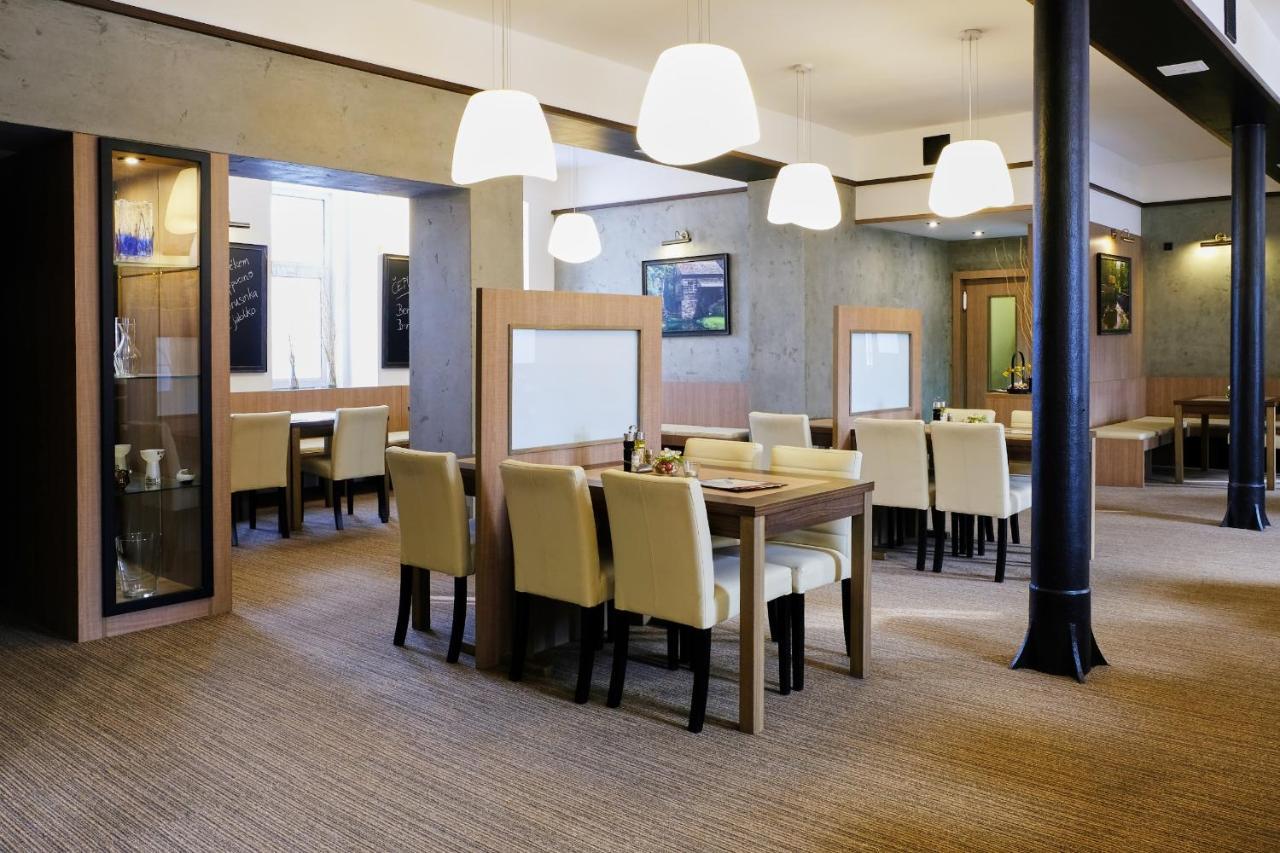 Hotel Gtc 3* Superior Bilovec Ngoại thất bức ảnh